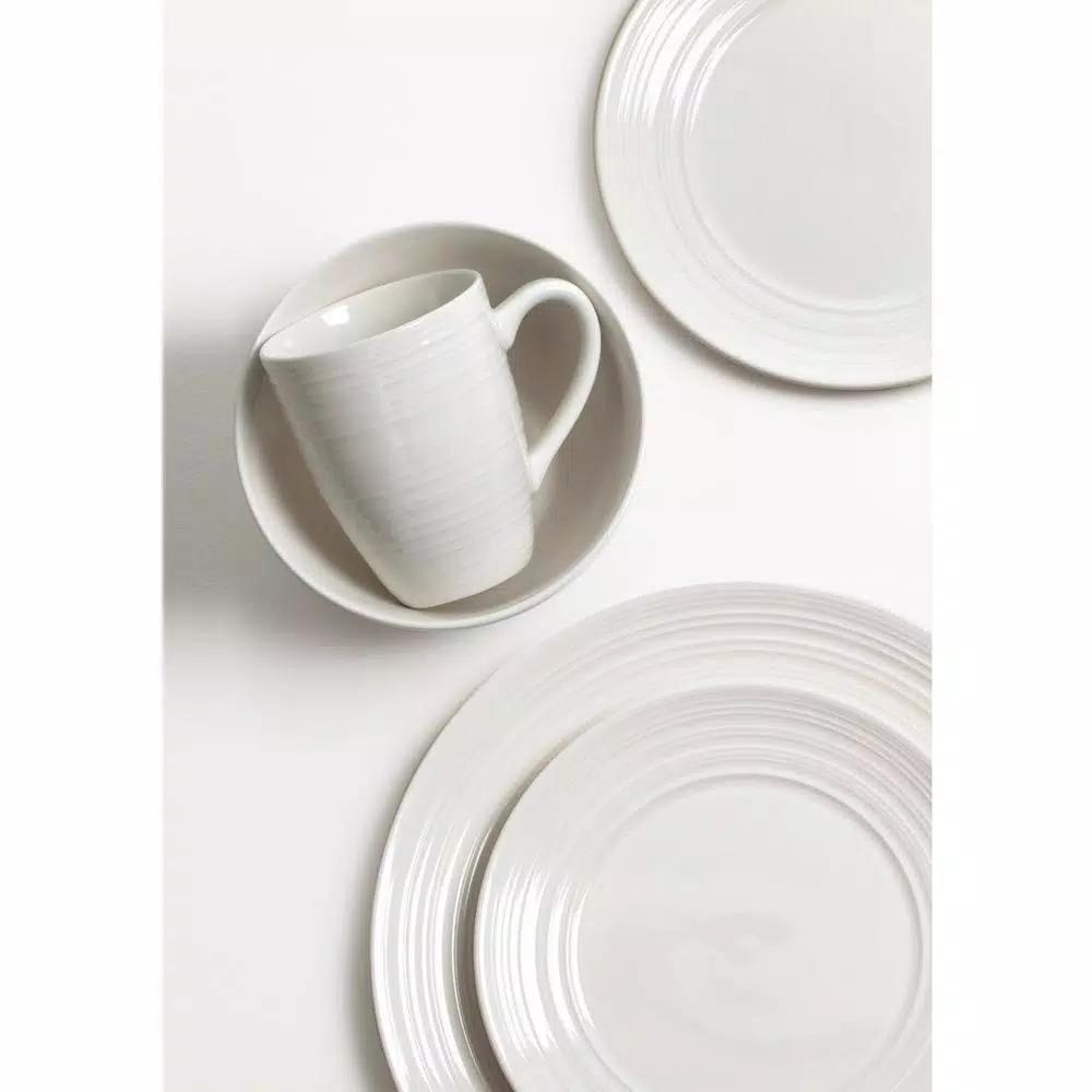 THOMSON POTTERY Ripple 16-Piece Off White Stoneware Dinnerware Set, Service for 4