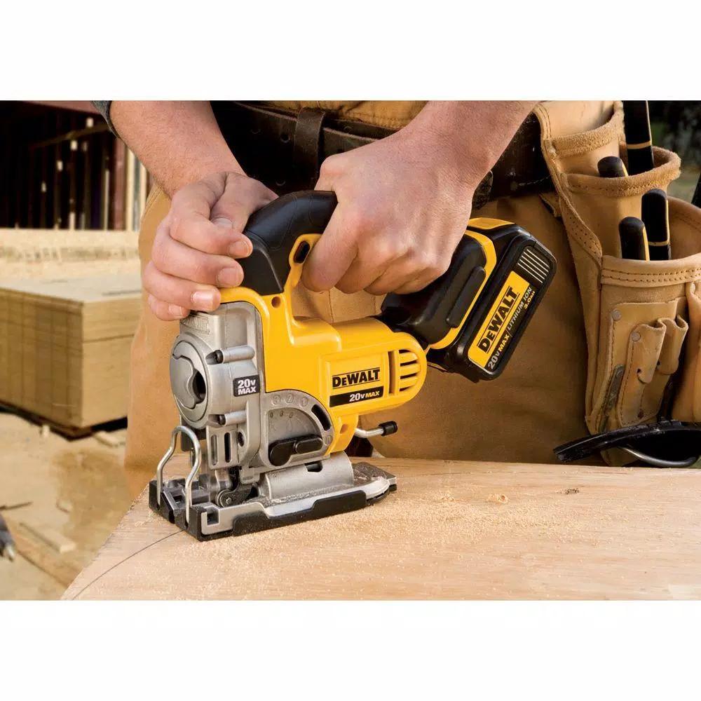 DEWALT 20V MAX Cordless Jig Saw Kit with 3.0 Ah Lithium-Ion Battery