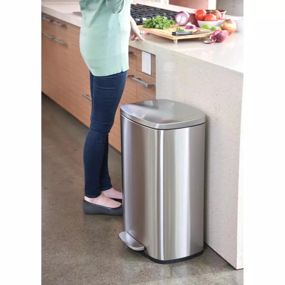 iTouchless SoftStep Stainless Steel Step Trash Can Combo Set, 13.2 Gal. & 1.32 Gal.