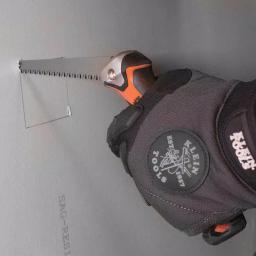 Klein Tools 5.2 in. Folding Jab Saw with Comfort Grip Handle thumbnail 4