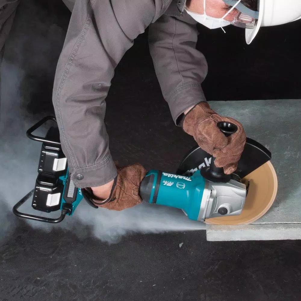 Makita 18V X2 LXT (36V) 9 in. Brushless Paddle Switch Angle Grinder Kit with 5.0 Ah Batteries & Grinding Wheels
