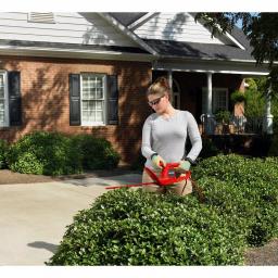 Homelite 17 in. 2.7 Amp Electric Hedge Trimmer with Dual-Action Steel Blades thumbnail 11