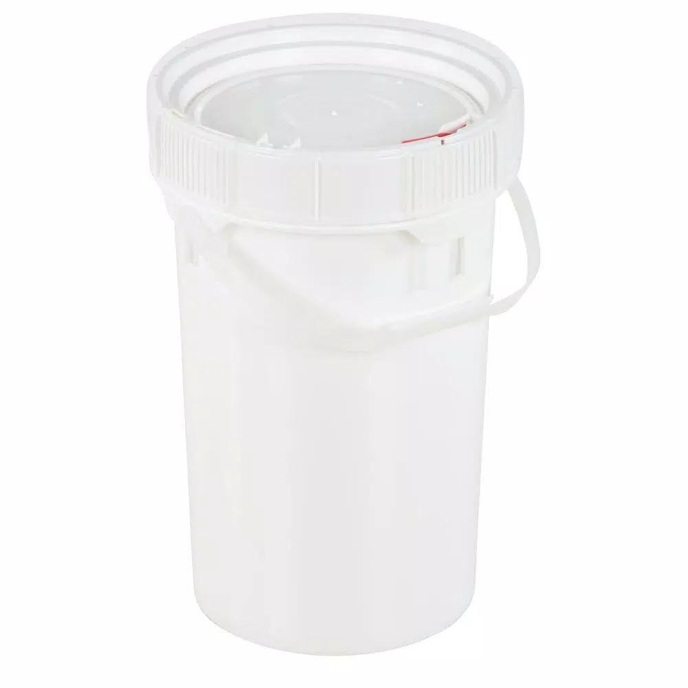 Vestil 6.5 Gallon White HDPE Screw-Top Pail with Lid - UN Certified