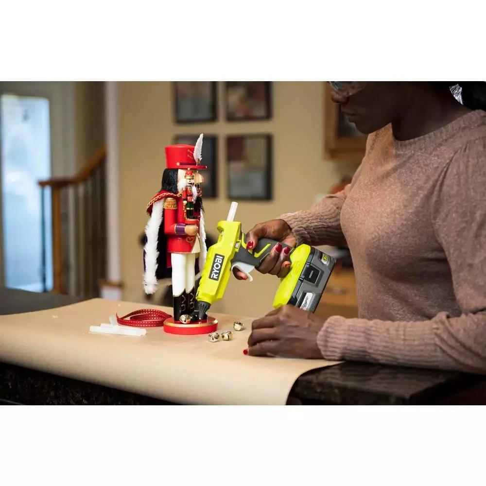 RYOBI 18V ONE+ Cordless Full Size Glue Gun (Tool-Only) with 3 Glue Sticks