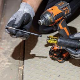Klein Tools 14-in-1 Multi-Bit Adjustable Length Screwdriver with Impact Rated Blade thumbnail 6