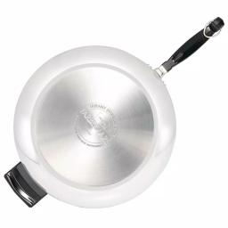 Farberware Classic Series 12 in. Stainless Steel 6-Quart Jumbo Chef Pan with Glass Lid thumbnail 3