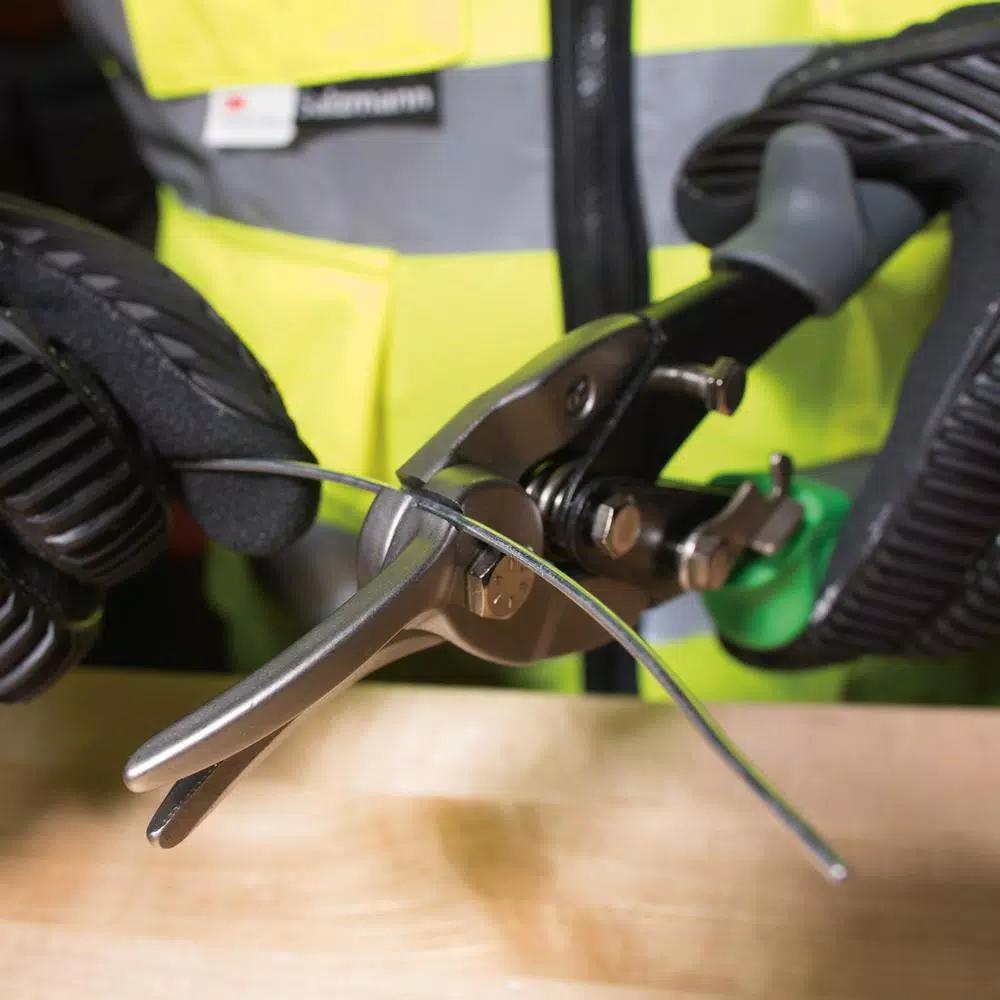 Klein Tools Right-Cut Aviation Snips with Integrated Wire Cutter