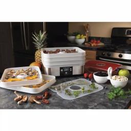 Hamilton Beach Food Dehydrator with 5 Stackable Trays, 500W, Grey thumbnail 7