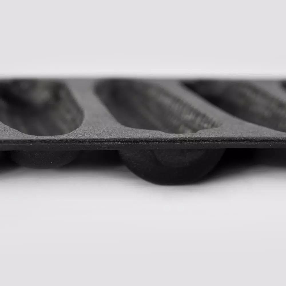 ExcelSteels 12.25 in. Cast Iron Corn Shaped Bread Baking Tray