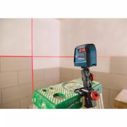 Bosch GLL30-RT Self-Leveling Cross-Line Laser Level Kit, 30 ft. Range, Factory Reconditioned thumbnail 7