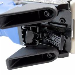 Estwing EFL50Q 2-in-1 Pneumatic Flooring Nailer and Stapler Kit, 15.5 & 16 Gauge thumbnail 3
