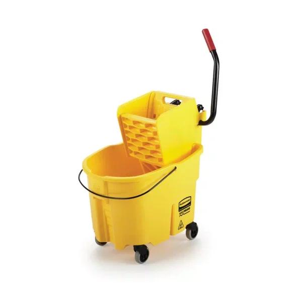 Rubbermaid Commercial Products Rubbermaid WaveBrake 35 Qt. Plastic Mop Bucket with Wringer, Yellow