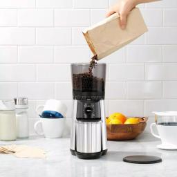 OXO 16 oz. Stainless Steel Conical Burr Coffee Grinder with 43 Adjustable Settings thumbnail 8