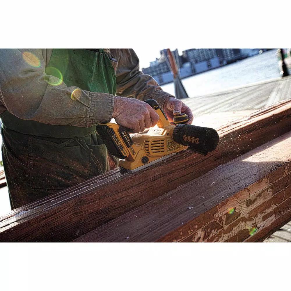 DEWALT 20V MAX XR Cordless Brushless 3-1/4 in. Planer Kit with 3.0Ah Battery and Charger