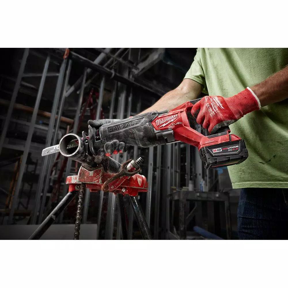 Milwaukee M18 FUEL ONE-KEY Reciprocating Saw Kit with Two 5.0 Ah Batteries and Charger