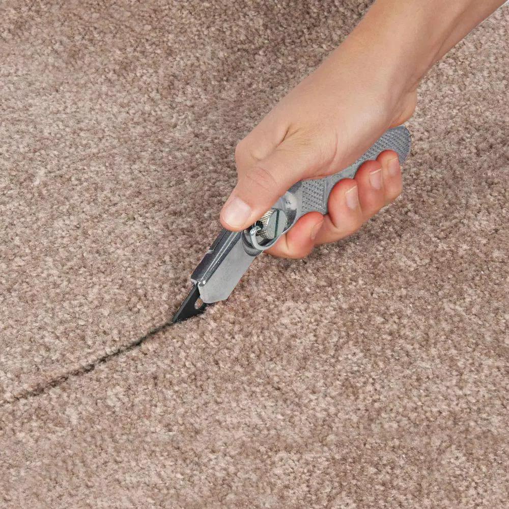 ROBERTS Carbon Steel Round-End Carpet Blades with Quick Dispenser and Storage (100-Pack)