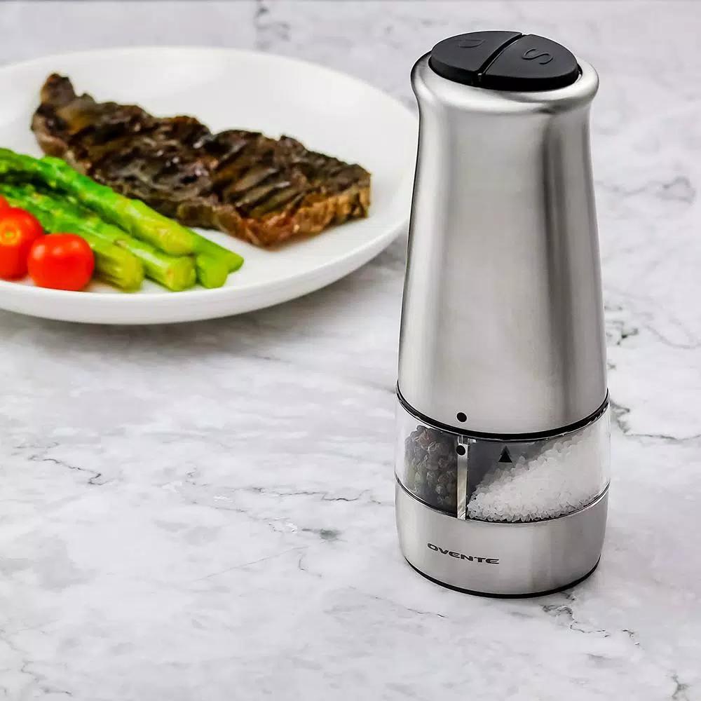 Ovente 2-in-1 Electric Salt and Pepper Grinder, Stainless Steel Silver, Battery Operated