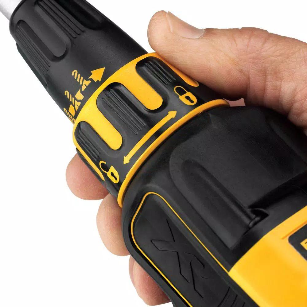 DEWALT 20V MAX XR Brushless Cordless Drywall Screw Gun with Cut-Out Tool Kit